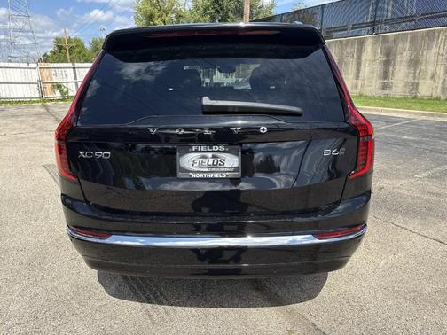 2026 Volvo XC90 B6 Ultra 7-Seater