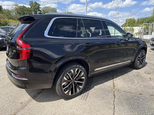 2026 Volvo XC90 B6 Ultra 7-Seater