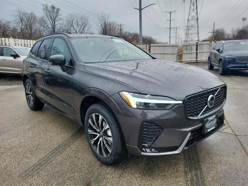 2025 Volvo XC60 B5 Core
