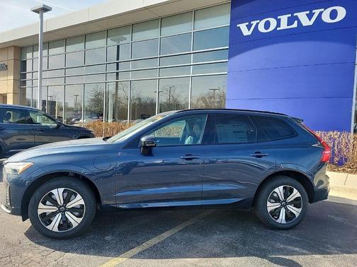2025 Volvo XC60 Plug-In Hybrid T8 Core