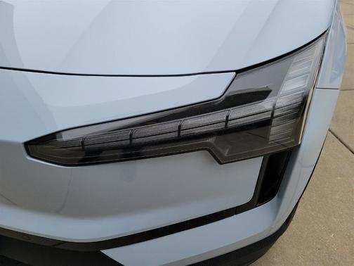 2025 Volvo EX30 Twin Motor Ultra
