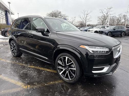 2023 Volvo XC90 B6 Plus 6-Seater