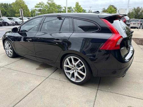 2016 Volvo V60 T6 Polestar