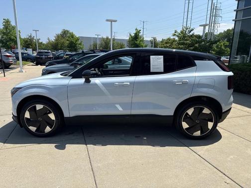 2025 Volvo EX30 Twin Motor Ultra