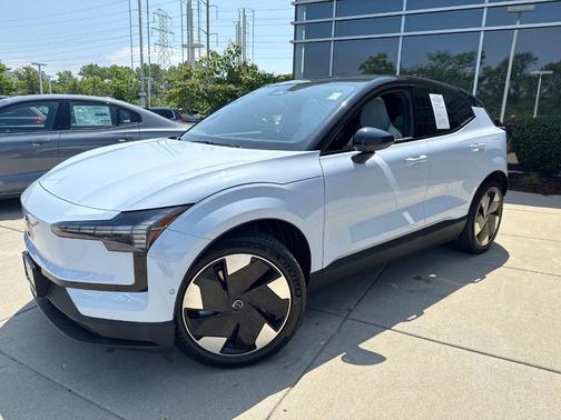 2025 Volvo EX30 Twin Motor Ultra