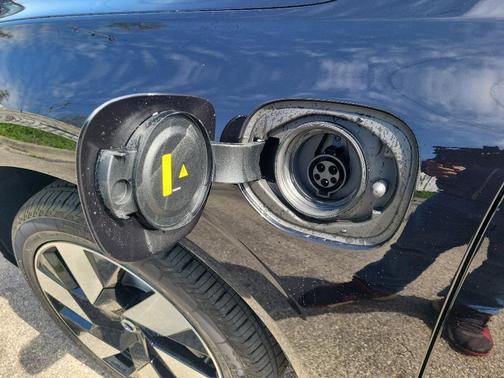 2025 Volvo XC60 Plug-In Hybrid T8 Plus