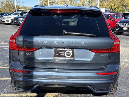 2025 Volvo XC60 B5 Plus