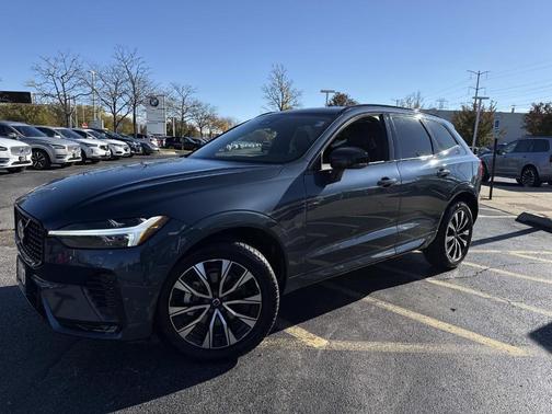 2025 Volvo XC60 B5 Plus