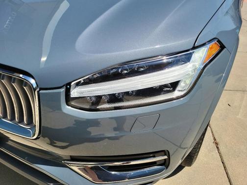 2022 Volvo XC90 Recharge Plug-In Hybrid T8 Inscription Expression Extended Range 7P