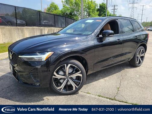 2025 Volvo XC60 B5 Ultra
