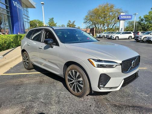 2025 Volvo XC60 B5 Core