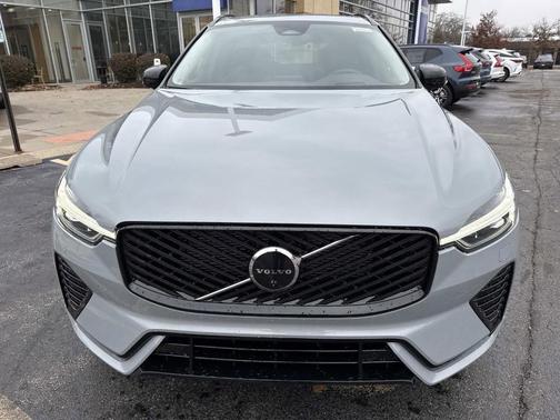 2026 Volvo XC60 B5 Ultra