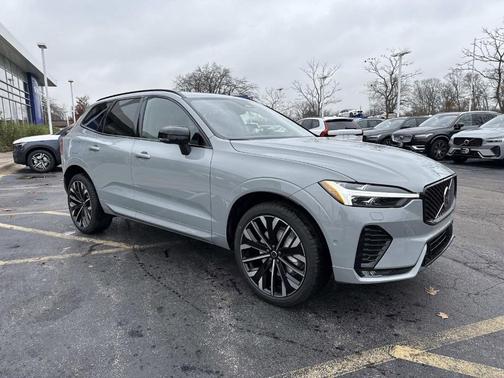 2026 Volvo XC60 B5 Ultra