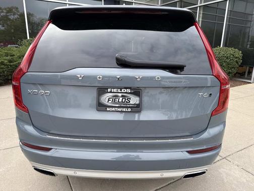 2020 Volvo XC90 T6 Momentum 6 Passenger