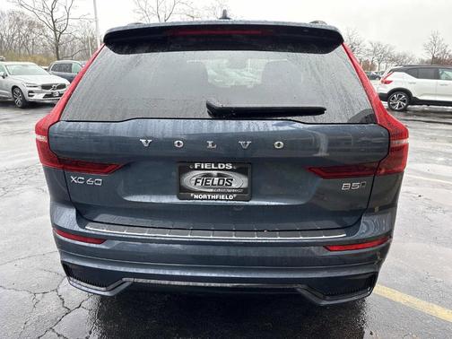 2026 Volvo XC60 B5 Core