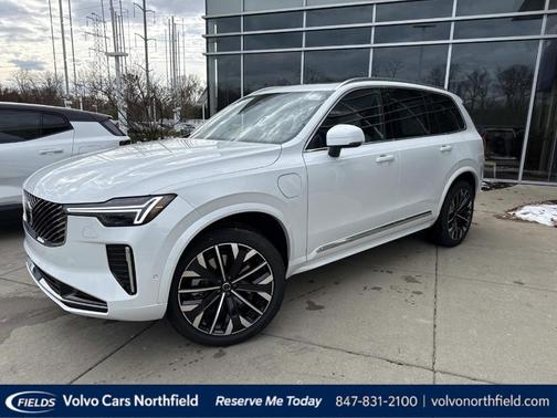 2026 Volvo XC90 Plug-In Hybrid T8 Plus 7-Seater