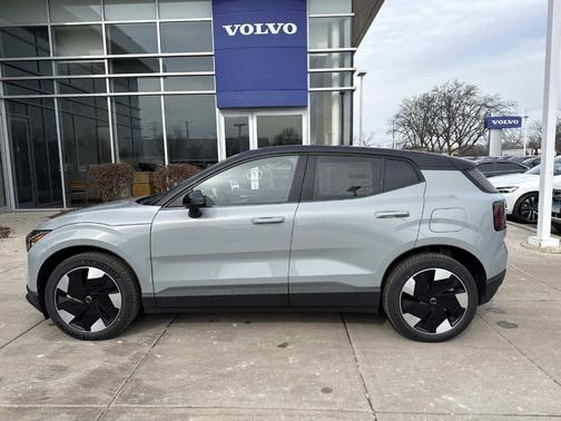 2026 Volvo EX30 Twin Motor Plus