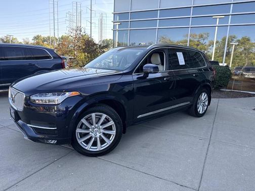 2017 Volvo XC90 T6 Inscription