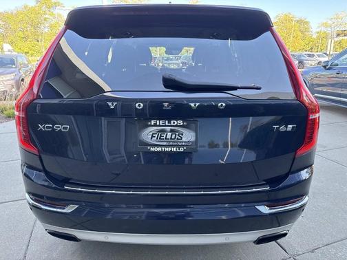 2017 Volvo XC90 T6 Inscription