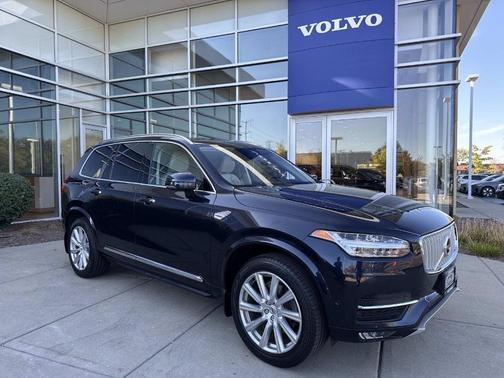 2017 Volvo XC90 T6 Inscription