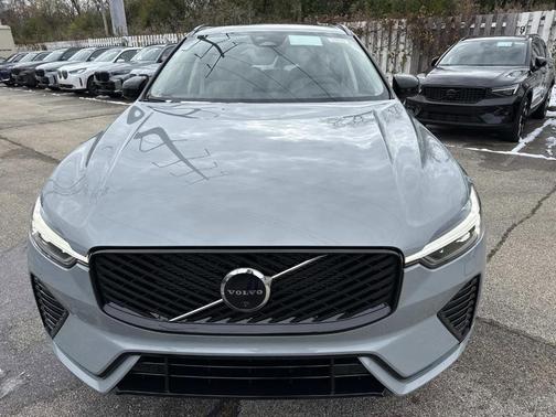 2026 Volvo XC60 B5 Ultra