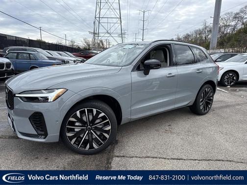 2026 Volvo XC60 B5 Ultra