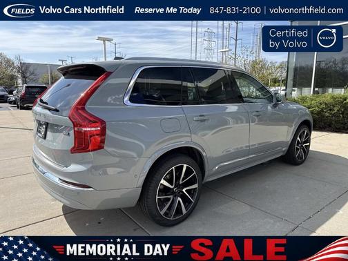 Metallic 2024 Volvo XC90 B6 Plus Bright Theme 7-Seater