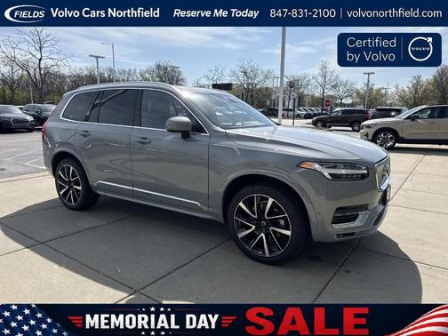 Metallic 2024 Volvo XC90 B6 Plus Bright Theme 7-Seater