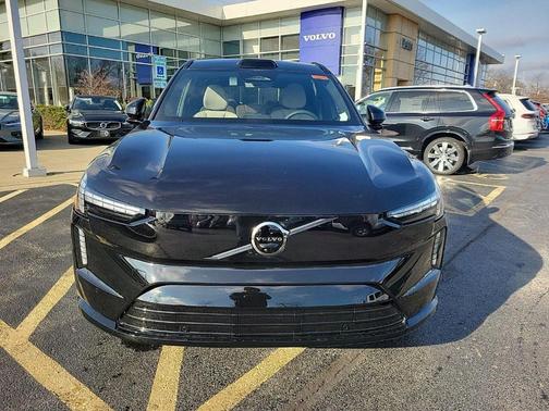 2025 Volvo EX90 Twin Motor Ultra