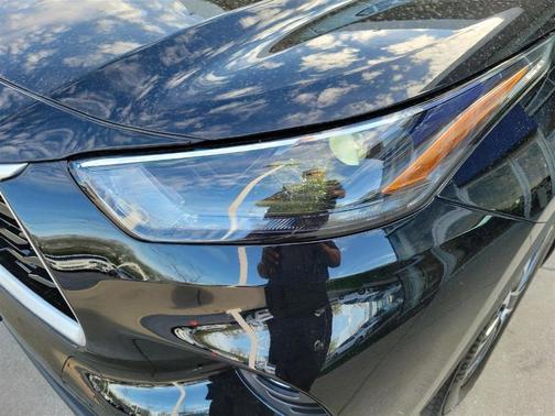2022 Toyota Highlander Hybrid