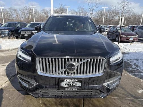 2024 Volvo XC90 Recharge Plug-In Hybrid T8 Plus Bright Theme 7 Passenger