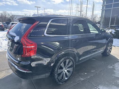 2024 Volvo XC90 Recharge Plug-In Hybrid T8 Plus Bright Theme 7 Passenger