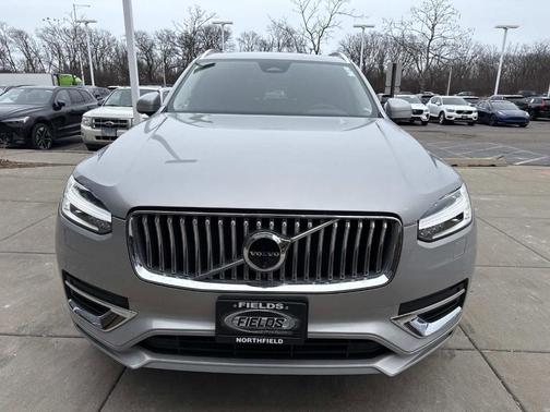 2024 Volvo XC90 B6 Plus Bright Theme 7-Seater