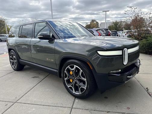 2022 Rivian R1S Launch Edition
