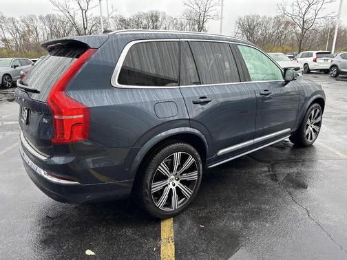 2023 Volvo XC90 B6 Ultimate 6-Seater