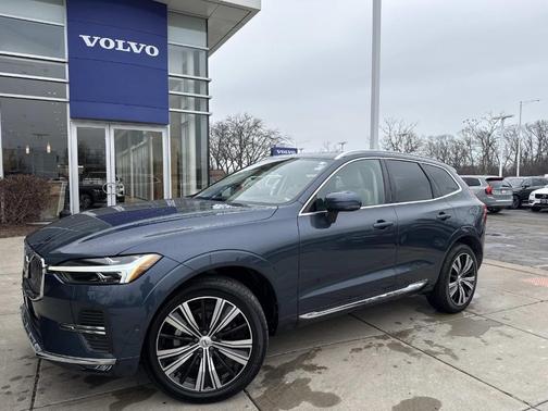 2023 Volvo XC60 B5 Plus Bright Theme