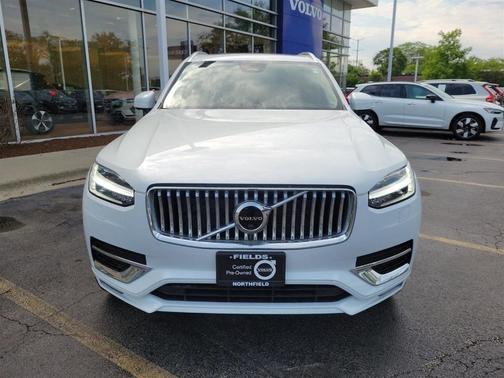 2023 Volvo XC90 B6 Plus 6-Seater