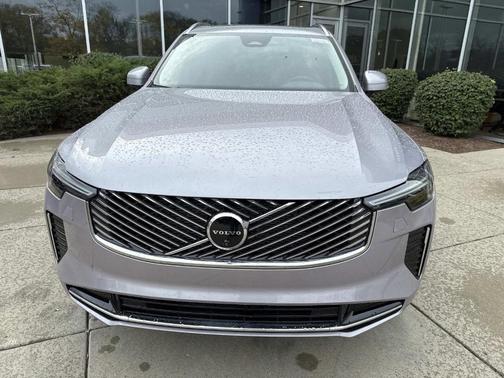 2026 Volvo XC90 B5 Plus 7-Seater