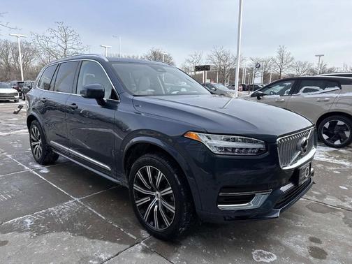 2023 Volvo XC90 B6 Plus 6-Seater