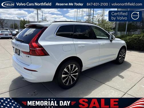 Crystal White 2023 Volvo XC60 B5 Core