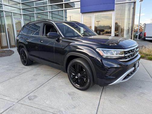 2023 Volkswagen Atlas 3.6L SE w/Technology