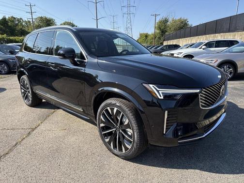 2026 Volvo XC90 B6 Ultra 7-Seater