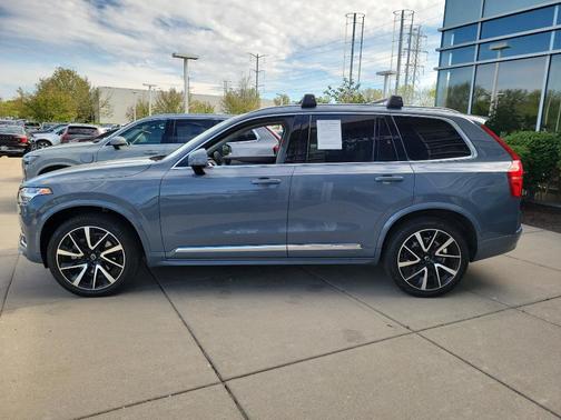 2023 Volvo XC90 B6 Plus 6-Seater