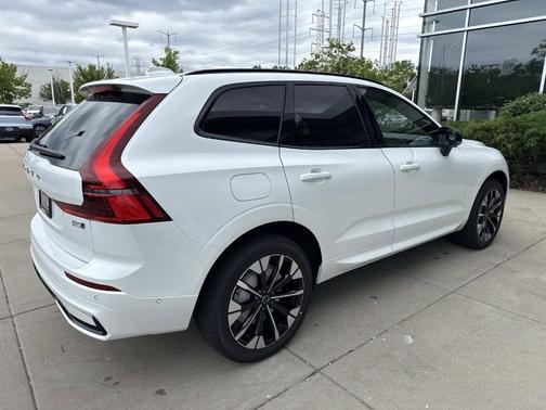 Crystal White 2026 Volvo XC60 B5 Plus