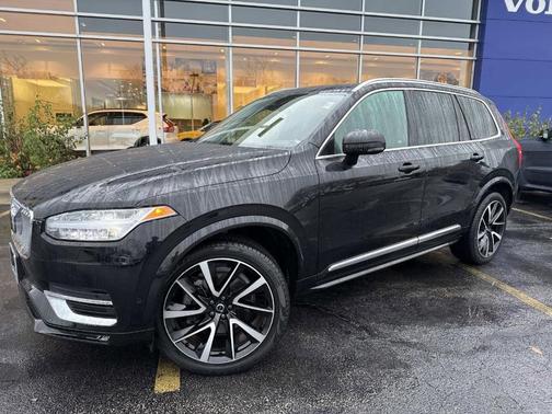 2024 Volvo XC90 B6 Plus Bright Theme 6-Seater