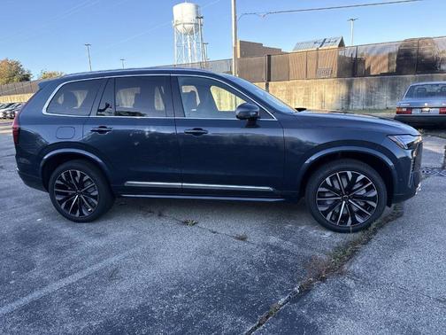 2026 Volvo XC90 B6 Plus 6-Seater