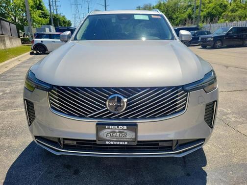 2025 Volvo XC90 B5 Plus 7-Seater
