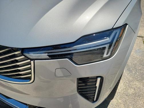 2025 Volvo XC90 B5 Plus 7-Seater