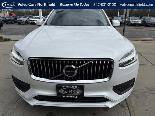 Crystal White 2020 Volvo XC90 T6 Momentum 7 Passenger