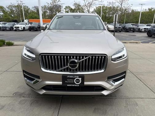 Bright 2023 Volvo XC90 B6 Plus 7-Seater